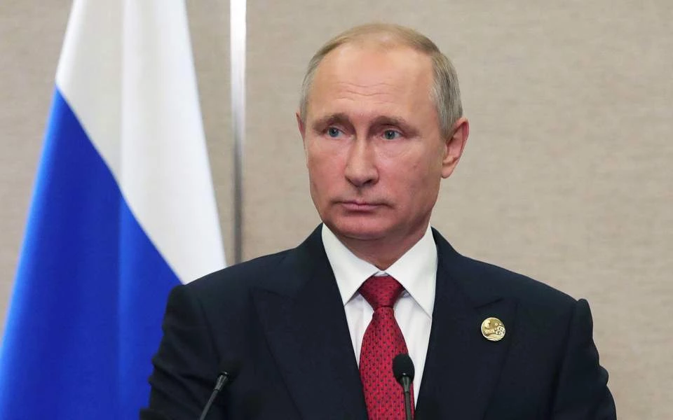 Ο Πούτιν ξέρει τι θέλει ο λαός του!- Ετοιμάζει αλλαγές και δίνει 3,4 τρισ. ρούβλια για να αυξήσει το όριο ηλικίας των Ρώσων στα 80+